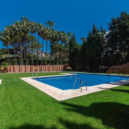 Cabopino Duplex, Swimming Pool, Beach 5Min Away, Chill Out Terrace And High-Speed Wifi Marbella Eksteriør billede